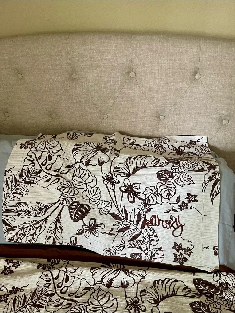 Roxy Floral Vintage Twin Duvet bedding set